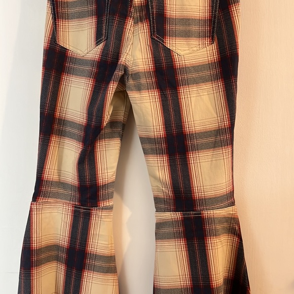 ✨HP✨ NWOTS FP JUST FLOAT ON FLARE JEANS (27) - Picture 10 of 15